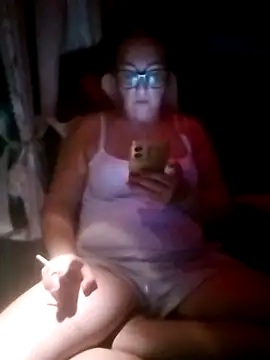 Snapshot of cuplubijoanna chatting on 09.17.25 cuplubijoanna online show from 09.17.25