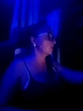 Snapshot of cuplubijoanna chatting on 09.26.25 cuplubijoanna online show from 09.26.25