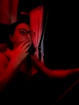 Snapshot of cuplubijoanna chatting on 10.31.25 cuplubijoanna online show from 10.31.25