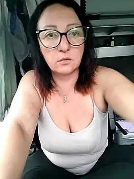 Snapshot of cuplubijoanna chatting on 11.01.25 cuplubijoanna online show from 11.01.25