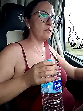 Snapshot of cuplubijoanna chatting on 11.08.25 cuplubijoanna online show from 11.08.25