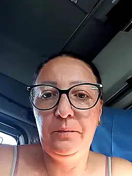 Snapshot of cuplubijoanna chatting on 11.09.25 cuplubijoanna online show from 11.09.25