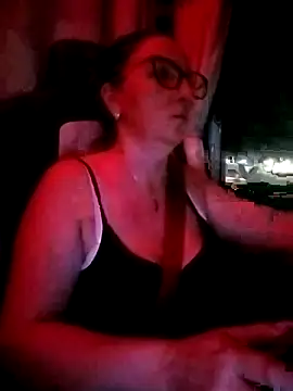 Snapshot of cuplubijoanna chatting on 11.12.25 cuplubijoanna online show from 11.12.25