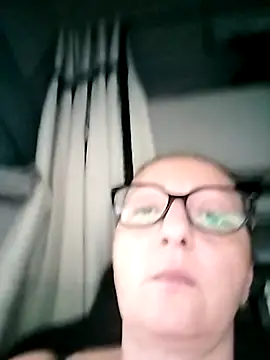 Snapshot of cuplubijoanna chatting on 11.13.25 cuplubijoanna online show from 11.13.25