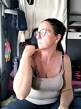 cuplubijoanna online show from 04.30.26