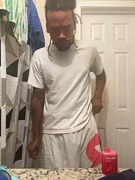 1BeautyN1Beast online show from 12.04.24