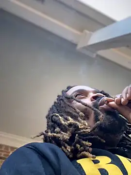 1BeautyN1Beast online show from 11.29.25