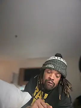 1BeautyN1Beast online show from 03.02.26