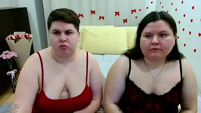 BeckyAndHellen online show from 10.29.25