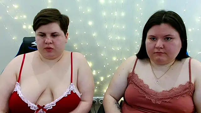 BeckyAndHellen online show from 03.25.26