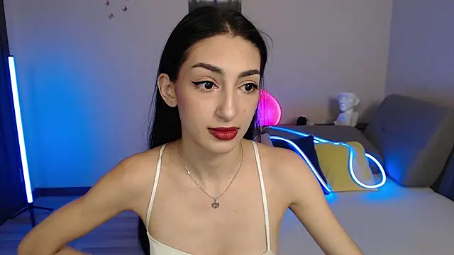 Snapshot of Lina_Robbins chatting on 03.08.25 Lina Robbins online show from 03.08.25