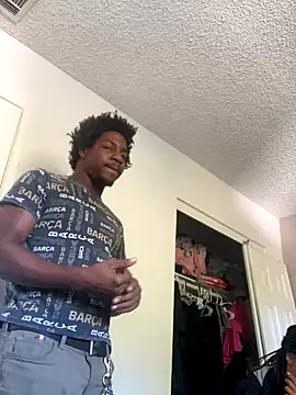 Snapshot of gaimov3r2024 chatting on 10.29.25 gaimov3r2024 online show from 10.29.25