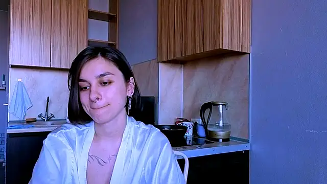 Snapshot of Celine_Dionn chatting on 06.18.26 Celine Dionn online show from 06.18.26