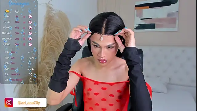 LOISE-XX online show from 09.19.25