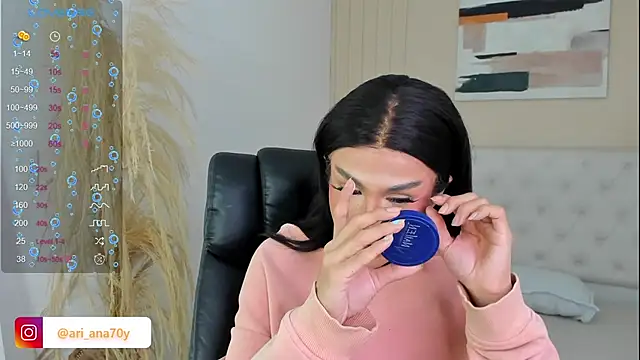 LOISE-XX online show from 09.24.25