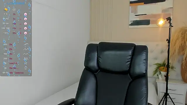 Snapshot of LOISE-XX chatting on 07.11.26 LOISE-XX online show from 07.11.26