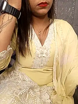 Divya girl online show from 02.12.25