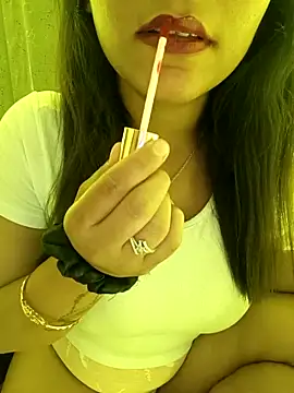 Divya girl online show from 03.05.25