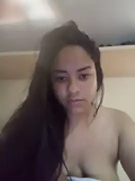 Snapshot of EAAM1 chatting on 10.20.25 EAAM1 online show from 10.20.25