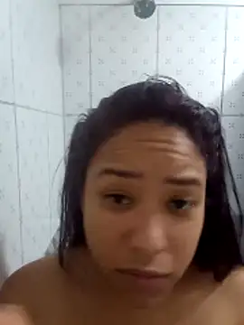 Snapshot of EAAM1 chatting on 10.27.25 EAAM1 online show from 10.27.25