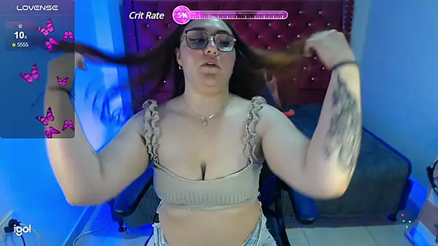 Snapshot of conniejames_m chatting on 03.06.25 conniejames m online show from 03.06.25