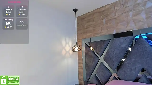 Snapshot of Venus_velez_ chatting on 11.15.25 Venus velez online show from 11.15.25