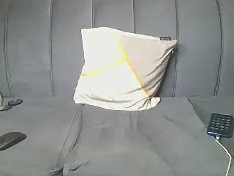 Snapshot of HoLy-ViRgiN chatting on 03.11.25 HoLy-ViRgiN online show from 03.11.25