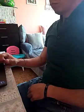 Snapshot of GuapoCoqueto chatting on 01.22.25 GuapoCoqueto online show from 01.22.25