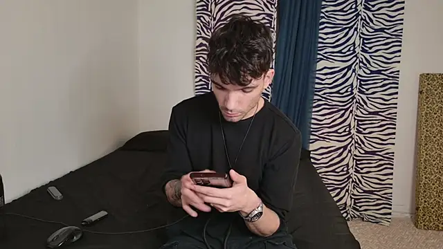 Snapshot of JackDesFeux chatting on 05.14.26 JackDesFeux online show from 05.14.26