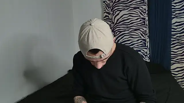 Snapshot of JackDesFeux chatting on 05.17.26 JackDesFeux online show from 05.17.26