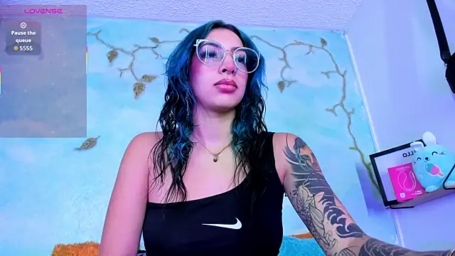 SaturnooStonee online show from 05.08.26