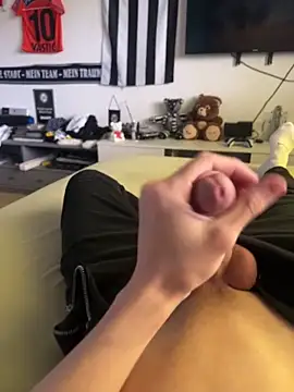 Snapshot of Sturmi18 chatting on 03.14.26 Sturmi18 online show from 03.14.26