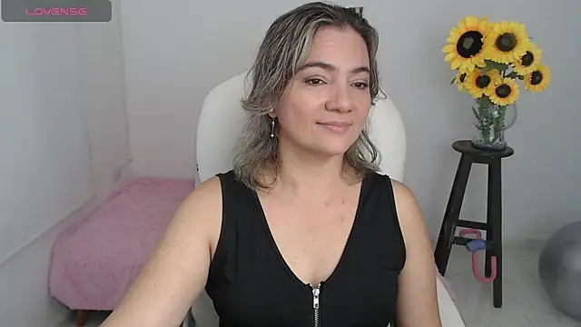 ana milf online show from 10.03.25