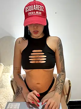 Snapshot of Manelik_couper chatting on 11.06.25 Manelik couper online show from 11.06.25