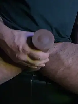 Snapshot of Stillavirgin45 chatting on 12.17.25 Stillavirgin45 online show from 12.17.25