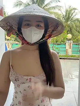 BabyThree  online show from 02.19.25