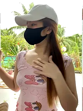 BabyThree  online show from 09.16.25