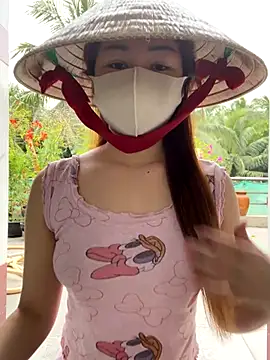 BabyThree  online show from 11.12.25