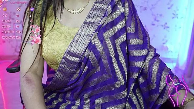 Snapshot of only_aleesha chatting on 01.21.25 only aleesha online show from 01.21.25