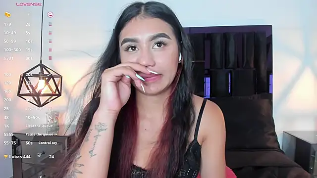 Zayda 1 online show from 01.28.25