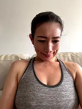 Yulia sx online show from 10.17.25