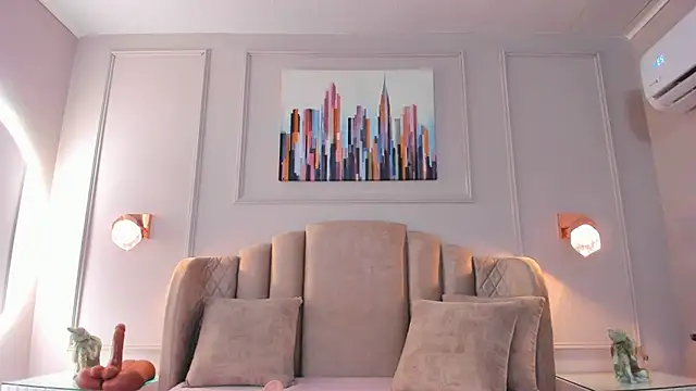 Snapshot of aria_greco chatting on 03.21.25 aria greco online show from 03.21.25