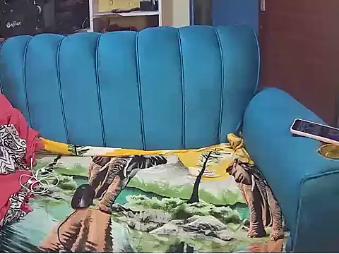 Snapshot of Chavvy_10 chatting on 11.23.25 Chavvy 10 online show from 11.23.25