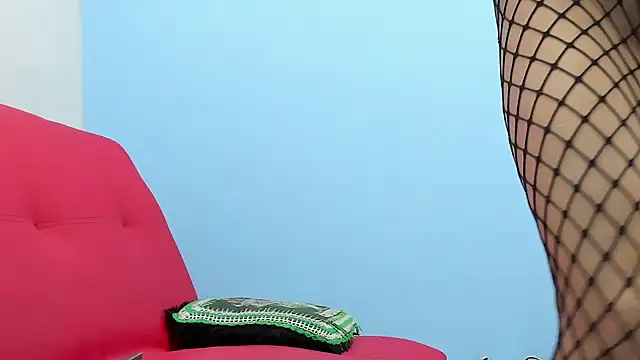 Latin Mature975 online show from 11.29.25