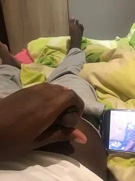 Snapshot of kingkongbigbong chatting on 03.28.26 kingkongbigbong online show from 03.28.26