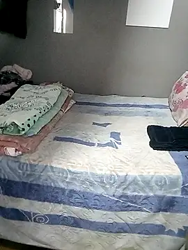 Snapshot of 199Gif chatting on 10.24.25 199Gif online show from 10.24.25