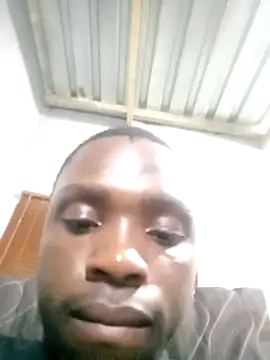 Snapshot of 199Gif chatting on 11.21.25 199Gif online show from 11.21.25