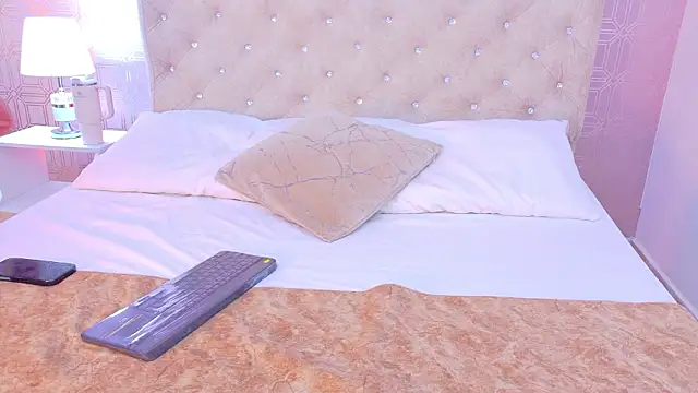 Sara Desire online show from 03.14.26