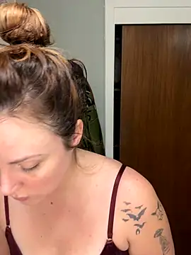 Snapshot of Blaze_Baby chatting on 09.24.25 Blaze Baby online show from 09.24.25