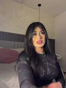 SOPHICARTERS online show from 05.02.26
